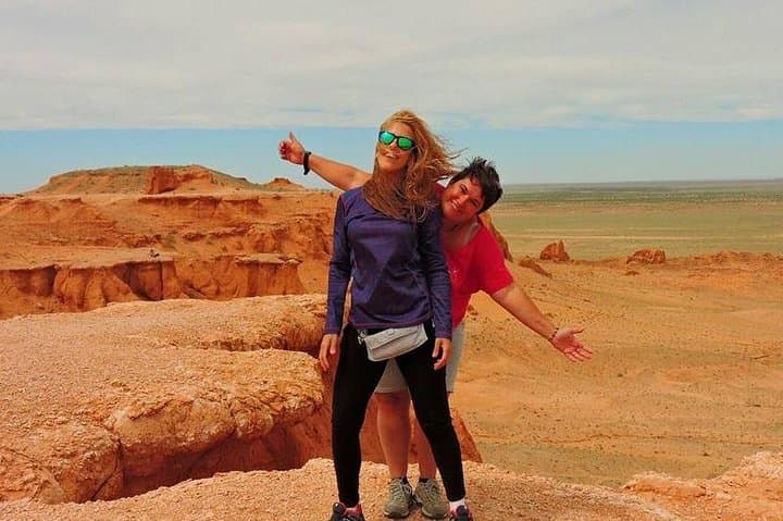 5-Day Majestic Gobi Tour: Khongoryn Els, Yol Valley & Flaming Cliffs