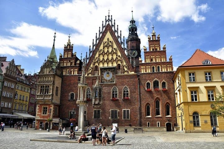 Wroclaw Old Town Bike Tour: Market Square, Ostrow Tumski & Szczytnicki Park photo 2