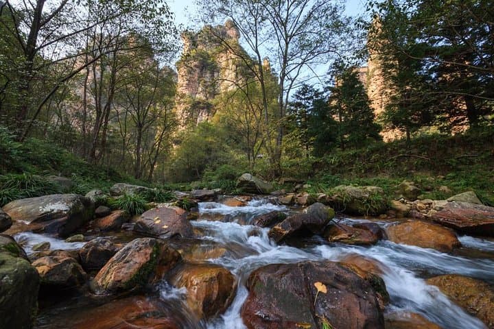 Yellow Stone Village & Golden Whip Stream Day Hike in Zhangjiajie photo 3