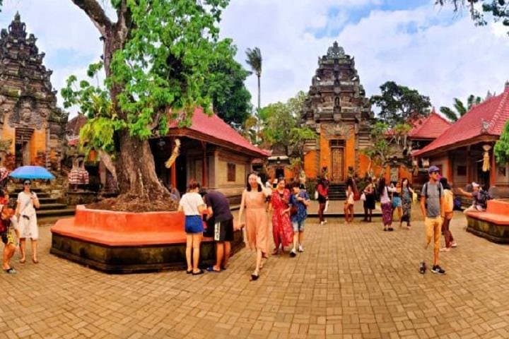 Favorite Ubud Daytrip: Rice Terraces, Coffee Tasting & Holy Spring Temple photo 6