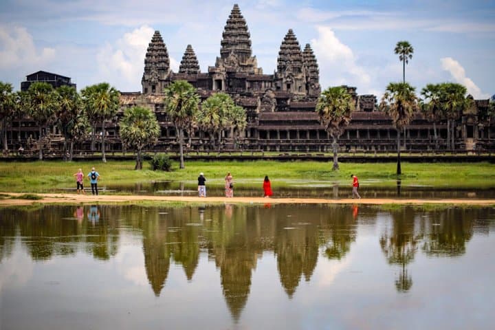 Private Angkor Wat Sunrise Tour and Tonle Sap Boat Cruise — Morning Sunrise & Floating Village Day Trip photo 6