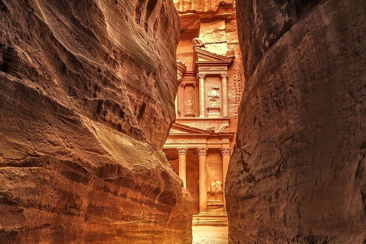 Private 7-Day Jordan Splendor: Petra, Wadi Rum & Ancient Cities Tour