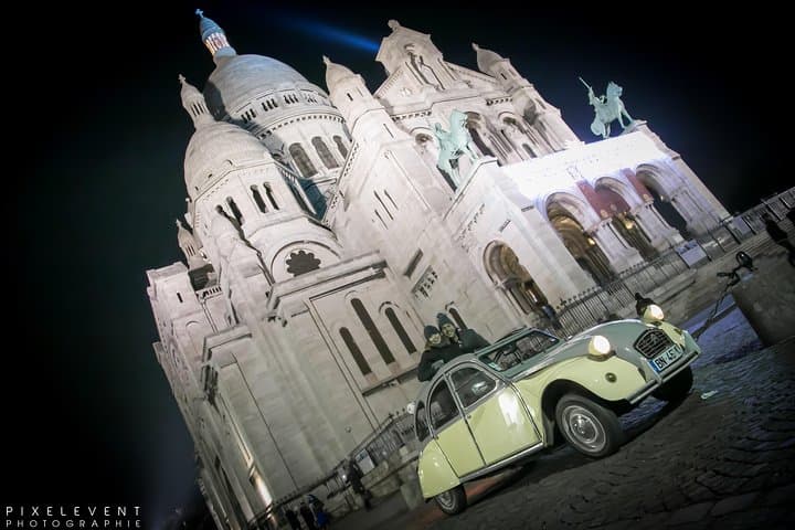 Night 2CV Tour in Paris: Classic Citroën Drive Through Illuminated Landmarks photo 6