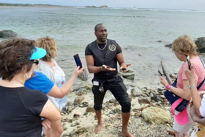 Super Island Tour through St Martin — Maho Beach, Marigot & Grand Case