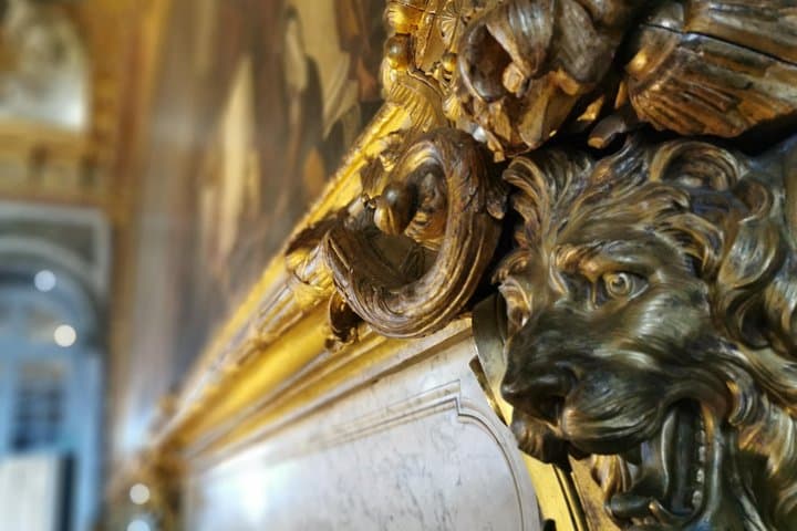 Palace to Cathedral: Private Versailles and Chartres Day Tour from Paris photo 4