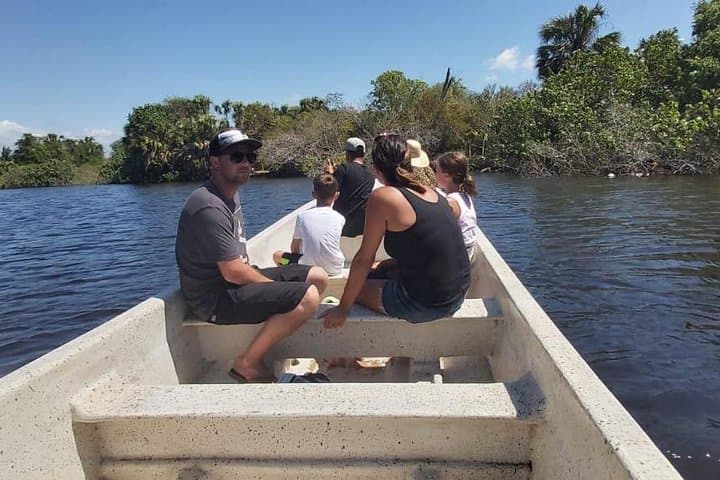 Laguna de Ventanilla Crocs and Turtle Aquarium Tour from Huatulco photo 6