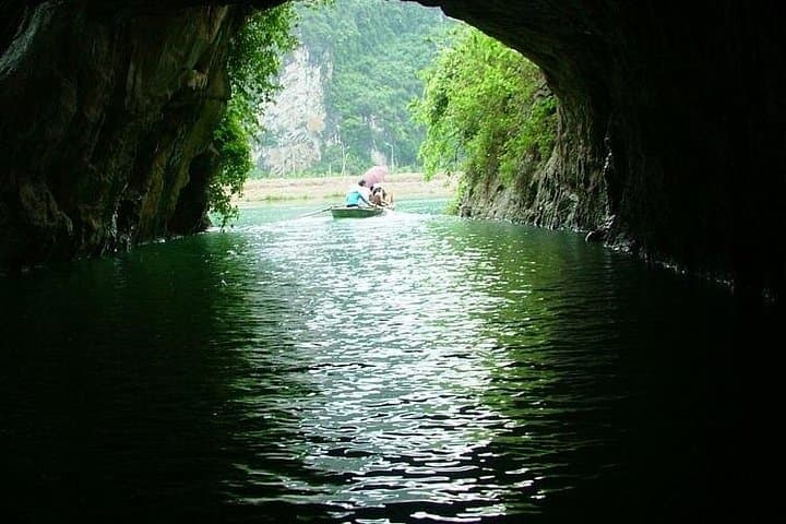 Mua Cave, Tam Coc & Hoa Lu Day Tour: Climb, Boat and History from Hanoi photo 3