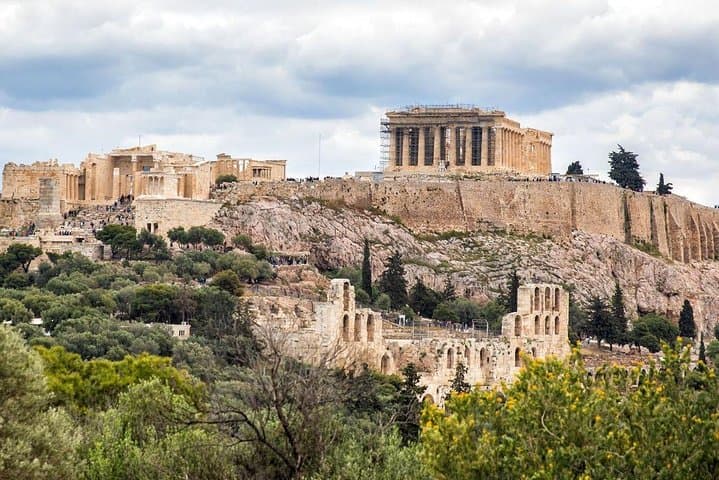 Athens Half-Day Private Luxury Tour: Acropolis, Lycabettus & Ancient Wonders photo 3