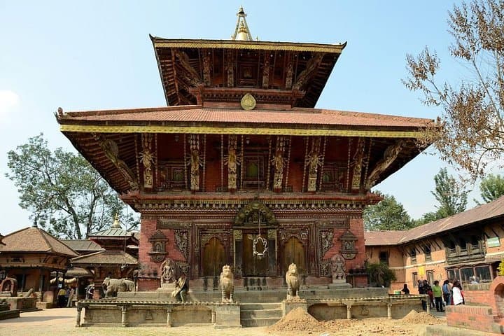 Changu Narayan to Nagarkot Day Hike: Sunrise Ridge Walk Above Kathmandu Valley photo 2