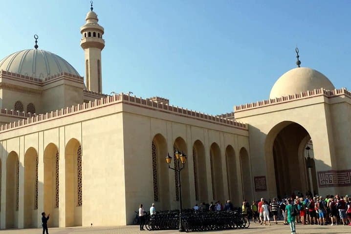 Half-Day Manama Highlights: Budget-Friendly Bahrain City Tour photo 4