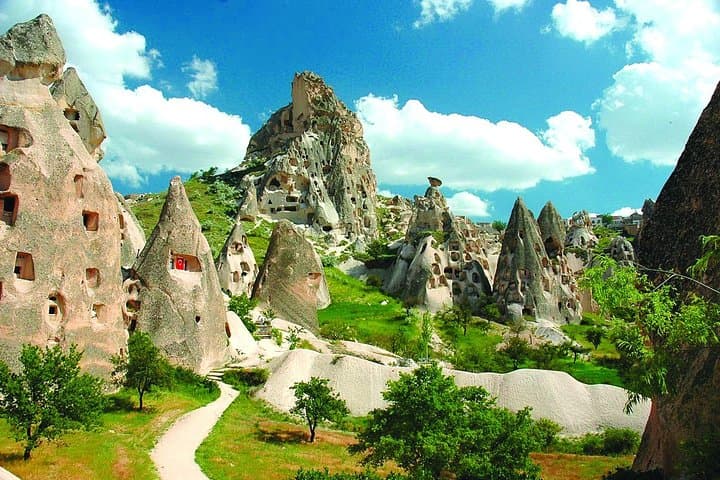 North Cappadocia Private Full-Day Tour: Göreme, Devrent, Pashabagi & Avanos