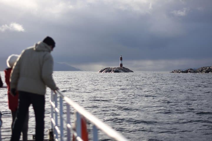 Beagle Channel Cruise to Les Eclaireurs Lighthouse & Wildlife photo 2