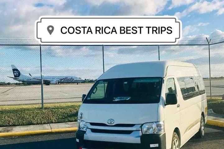 Liberia Airport (LIR) Private Transfer to Riu Palace Guanacaste — Roundtrip photo 4