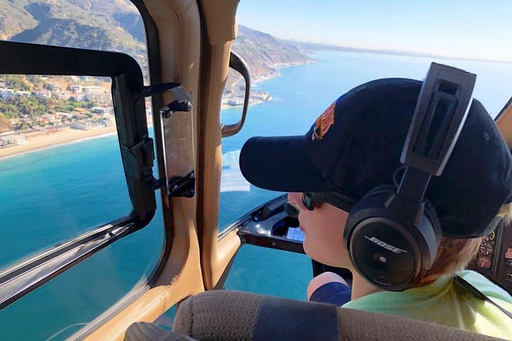 35-Minute California Coast and Canyons Helicopter Tour Over Los Angeles photo 2