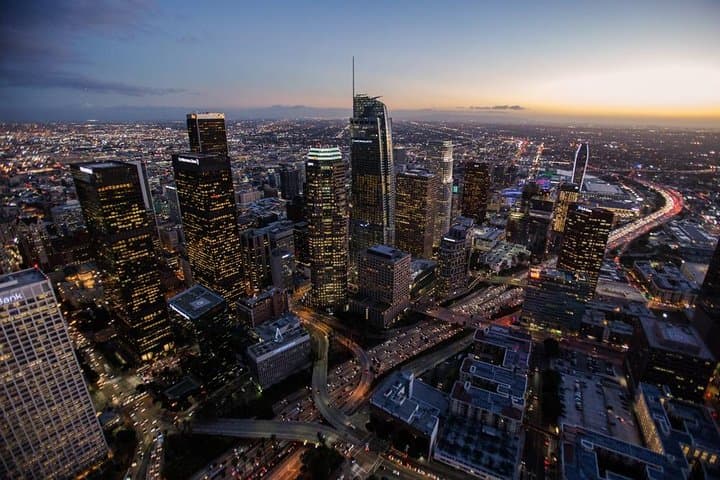 35-Minute Hollywood Helicopter Tour: Los Angeles Aerial Highlights photo 4
