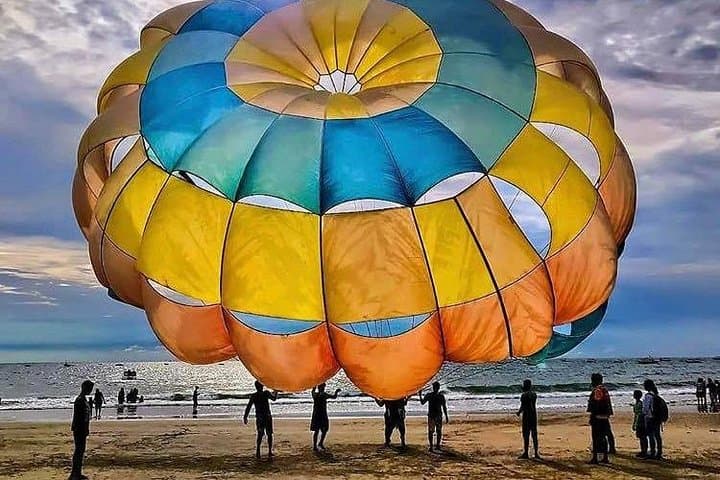 Bali Parasailing in Tanjung Benoa: Quick-Flight Ocean Views from Nusa Dua photo 5