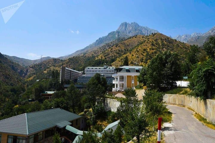 Great Silk Road Tajikistan Eastern Route — 7-Day Cultural Road Trip