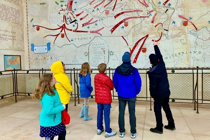 Explore the Hallowed Grounds of Normandy: A Private D-Day Tour photo 3