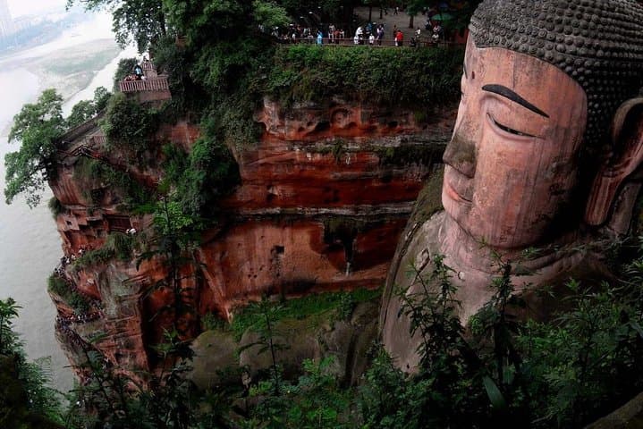 Private 2-Day Chengdu Tour: Giant Panda Base & Leshan Giant Buddha photo 3