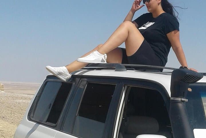 Day Tour to Egypt’s Black and White Deserts from Cairo — Bahariya Oasis & Crystal Mountain photo 2