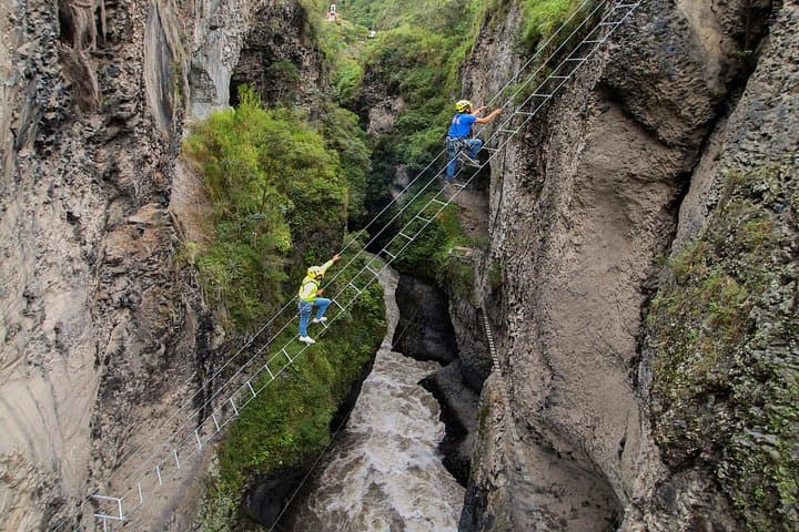 Leaning Ladder Circuit Baños: 120m Rappel, Tibetan Bridge & 350m Zipline photo 3