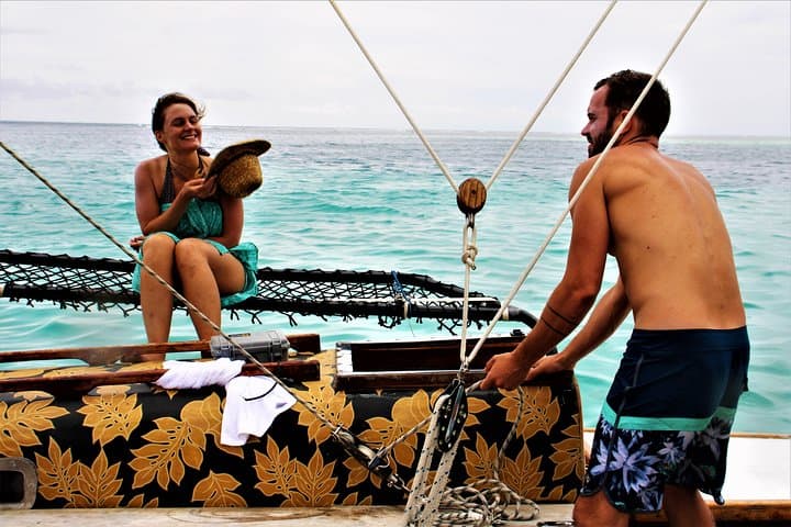 Sail a Va'a Through Moorea's Lagoon: Traditional Double Canoe Experience photo 5