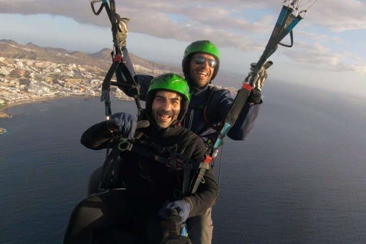 Tenerife Tandem Paragliding: Extended Flight Over Costa Adeje (30–45 min) photo 2