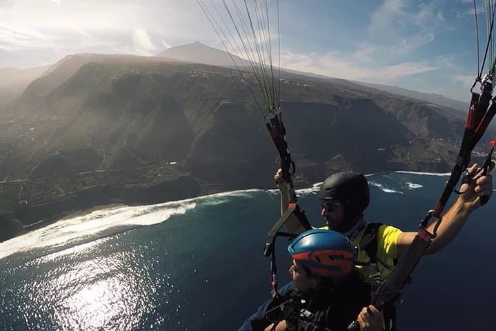 Tenerife Paragliding Over Costa Adeje: Tandem Flight with Hotel Pickup photo 6