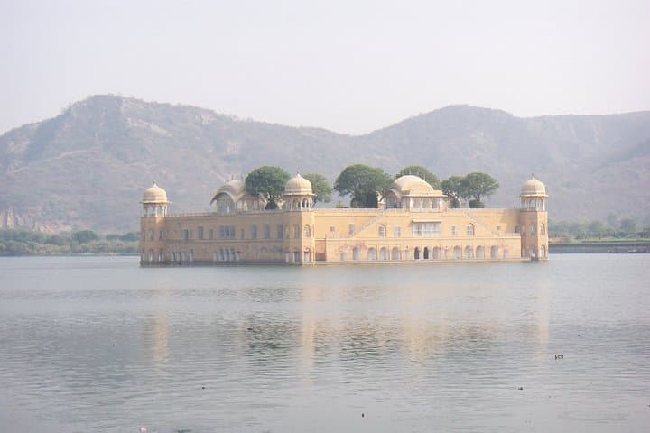 Full-Day Jaipur Sightseeing: Amber Fort, Hawa Mahal & Jantar Mantar photo 6