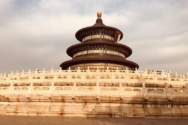 From Hutongs to Heights: 2-Day Beijing Private Tour & Jinshanling Great Wall Hike photo 4