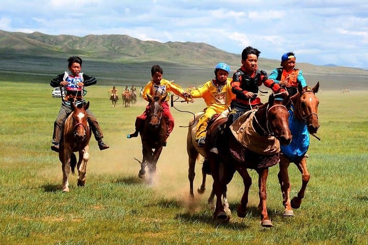Gobi and Central Mongolia Local Naadam: 14-Day Cultural & Desert Adventure photo 4