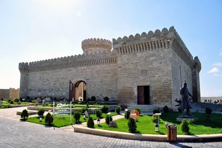 Absheron Peninsula, Gobustan & Mud Volcano Day Tour from Baku