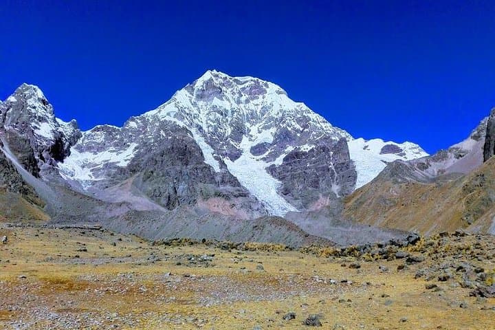 Ausangate Trek to Rainbow Mountain — 5-Day High-Altitude Circuit photo 2