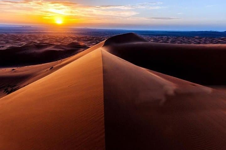 Sunrise Desert Safari Dubai: 4x4 Dune Bashing & Sandboarding in the Red Dunes photo 4
