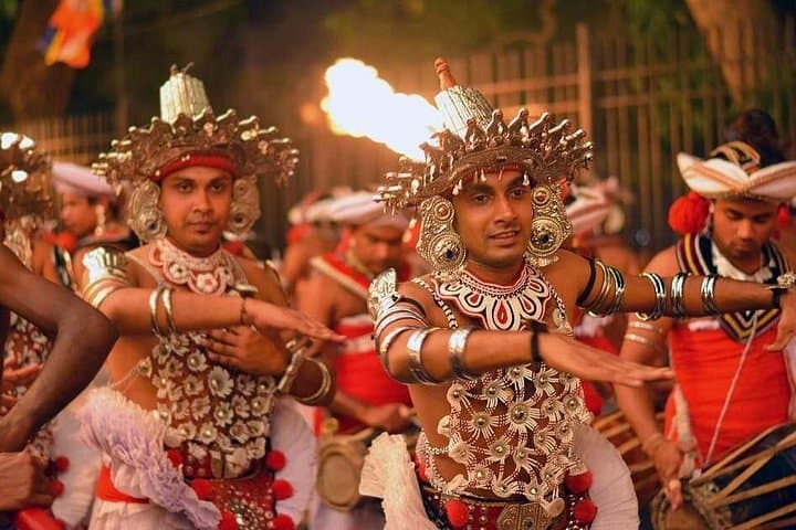 Kandy & Peradeniya Day Tour from Colombo — Last Kingdom of Sri Lanka photo 2