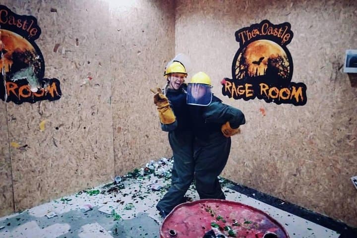 Chiang Mai Rage Room — Smash to Reset: A Guided Breakroom Experience photo 2