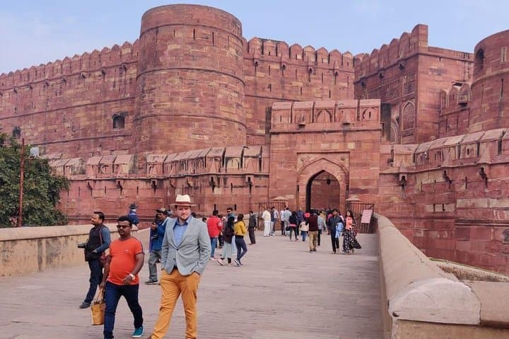 Golden Triangle Luxury Tour from Mumbai: 5-Day Agra, Jaipur & Delhi Itinerary photo 5