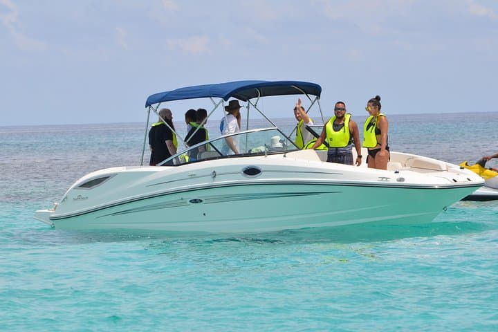 VIP Stingray City & North Sound Snorkel Charter — Champagne, Rays & Coral Reefs photo 2