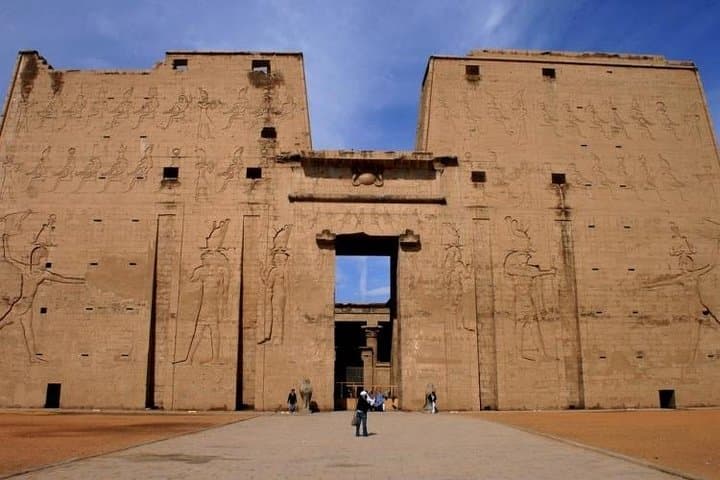 5-Night Nile Cruise from Cairo to Aswan, Luxor & Abu Simbel photo 6