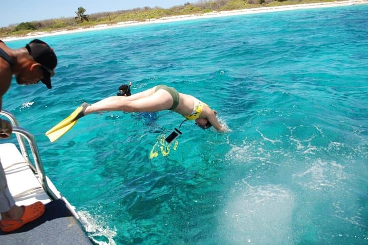 Punta Cana Half-Day Booze Cruise: Snorkel, Sun & Open Bar photo 6