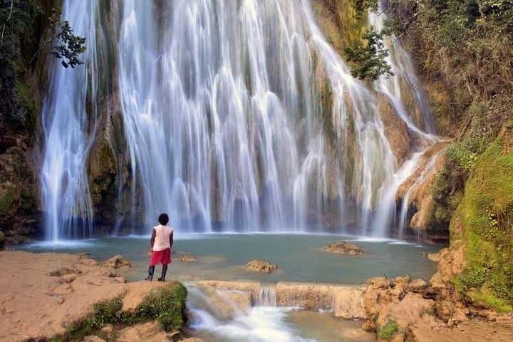 Samana Bay Full-Day Eco Trip from Punta Cana: Catamaran, El Limón Falls & Cayo Levantado photo 6
