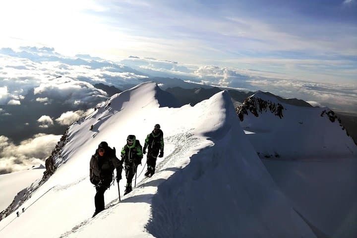Conquering Huayna Potosi: A Beginner’s Guide to Bolivia’s 6088m Summit photo 1
