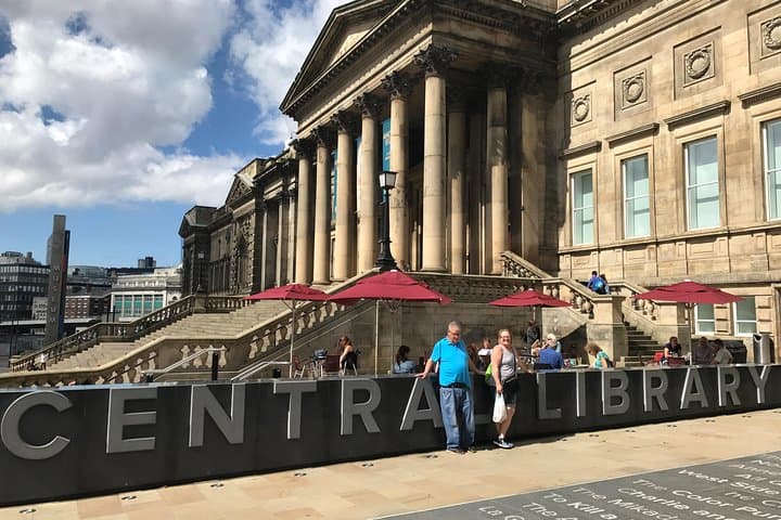 Private Luxury Car Tour of Liverpool — Waterfront, Cathedrals & Dockland Stories photo 4