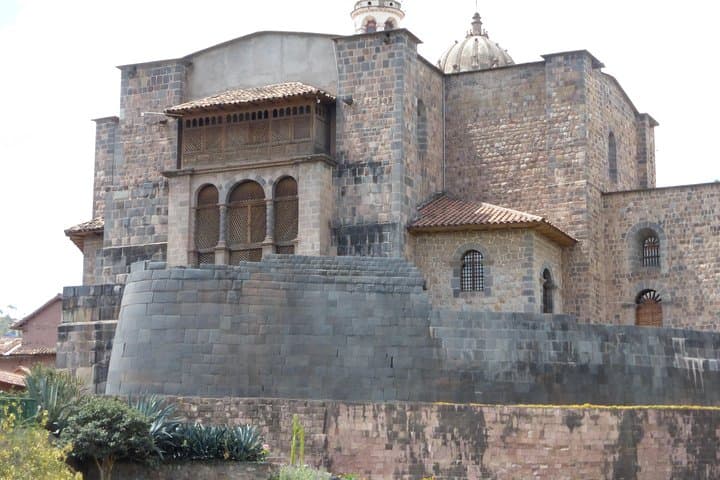 Explore Cusco’s Incan Heart: Qoricancha, Saqsayhuamán & Local Crafts photo 4
