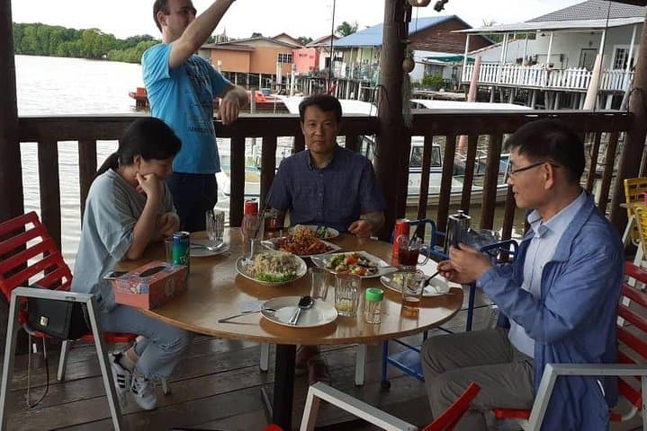 Kuala Selangor Fireflies Night Boat Tour Mangrove Light Experience photo 5