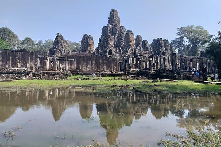 Angkor Discovery: 2-Day Private Tour of Angkor Wat, Ta Prohm & Beng Mealea