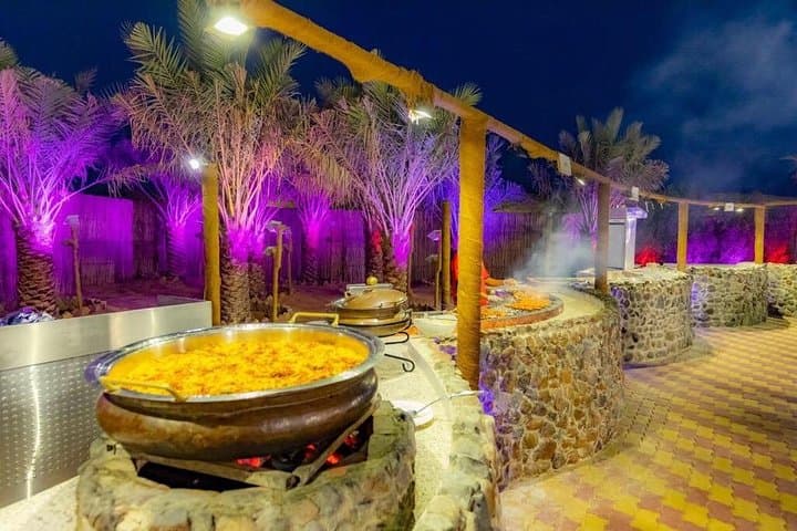 Dubai Premium Desert Safari: Private 4x4 Dune Bashing & Live BBQ Experience photo 3