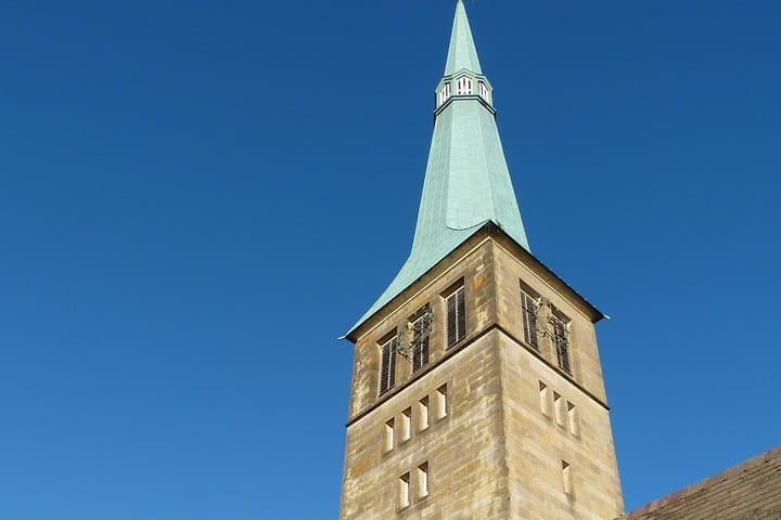 Explore Hamelin: Private 90-Minute Walking Tour of the Pied Piper Town
