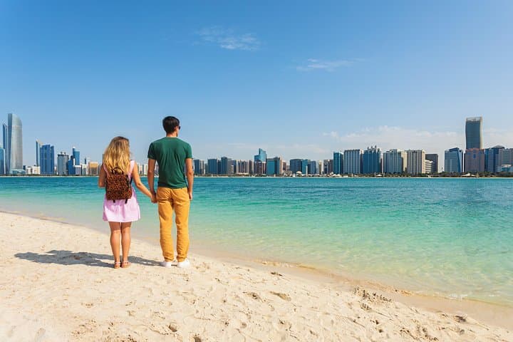 Abu Dhabi Instagram Photoshoot With Local Pro Photographers
