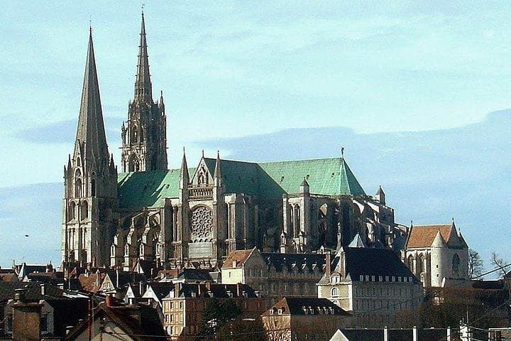 Palace to Cathedral: Private Versailles and Chartres Day Tour from Paris photo 2